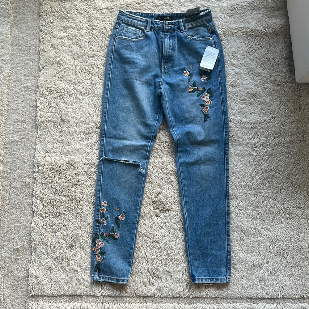 NWT MISSGUIDED Denim Riot Jeans US Size 4 Mom Jeans/High Rise